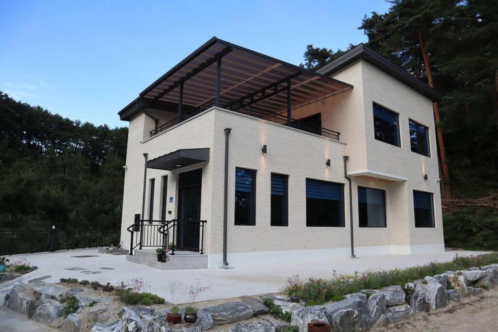 Villa Sinami83 Gangneung Exterior foto